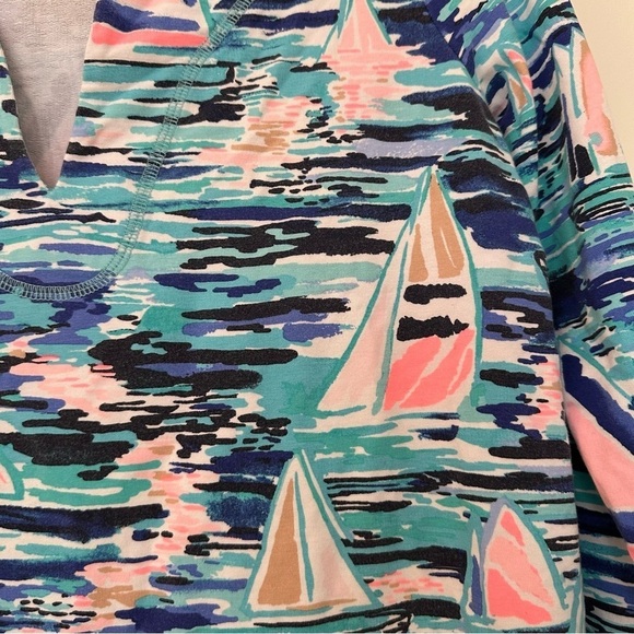 Lilly Pulitzer Sailboat Print Stretch Tunic Top Womens Small - Picture 3 of 7